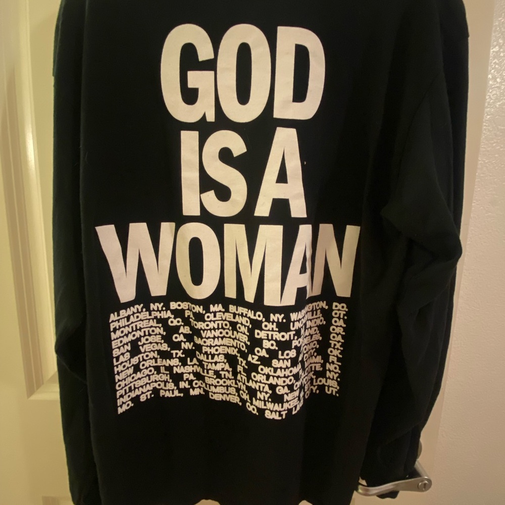 Ariana Grande sweetener thank u next tour long sleeve shirt.